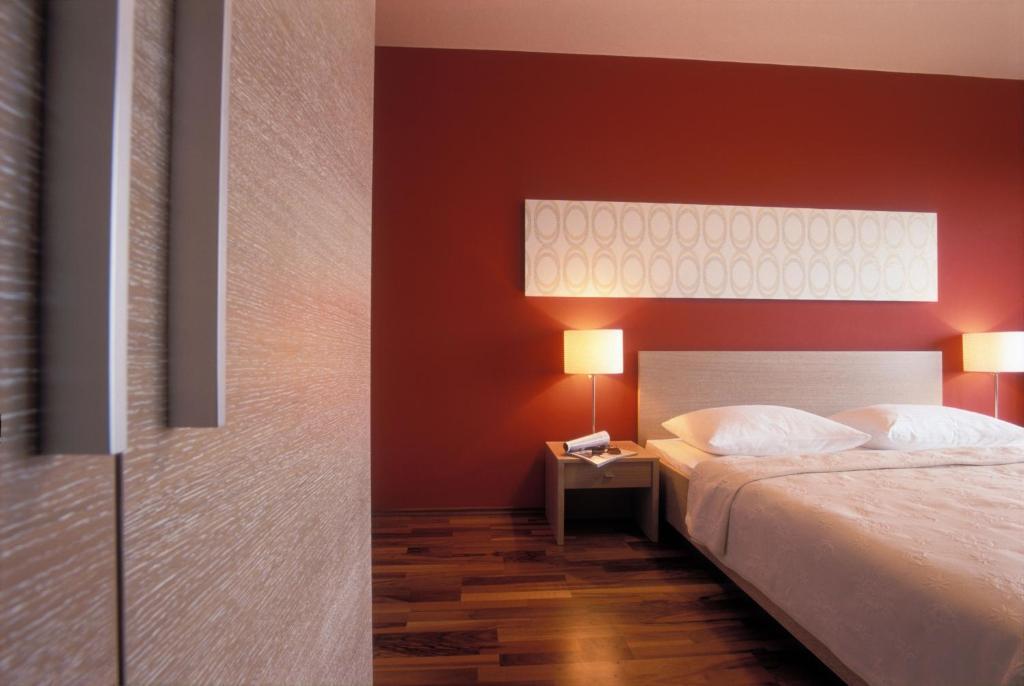 Schreiners Berghof Hotell Hartberg Rom bilde
